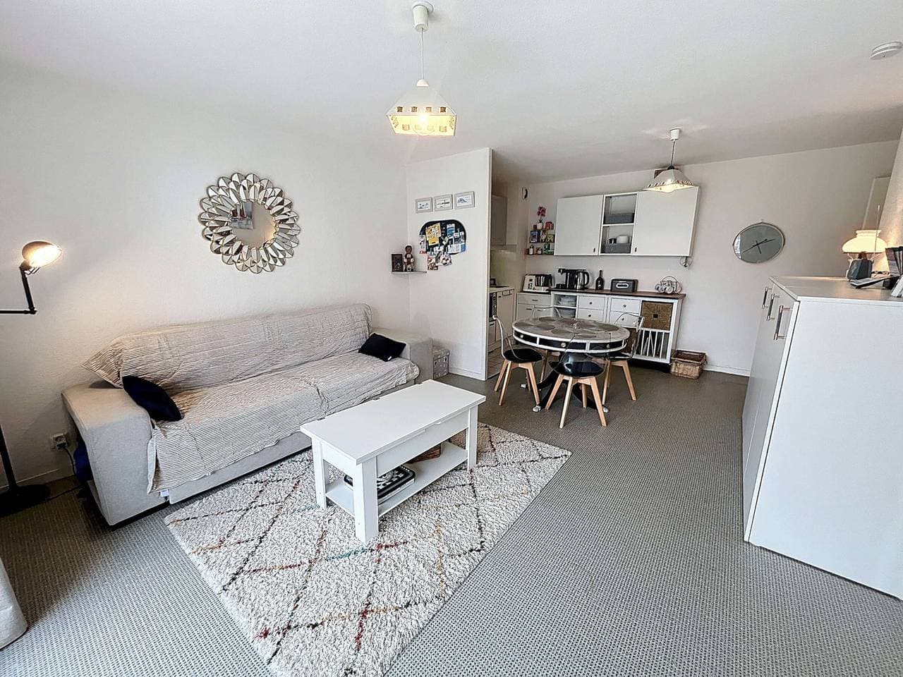 Foto 4 von 16: Charmante 1-Zi-Wohnung, 4 Pers, Balkon, Parkplatz, WLAN