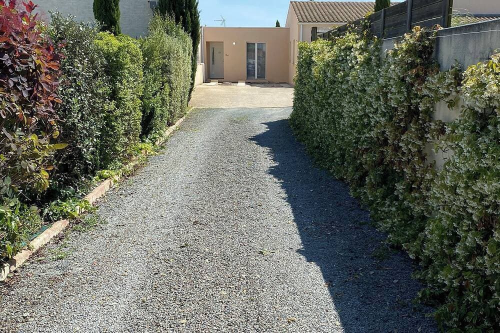 Foto 7 von 15: Maison Moderne Avec Jardin