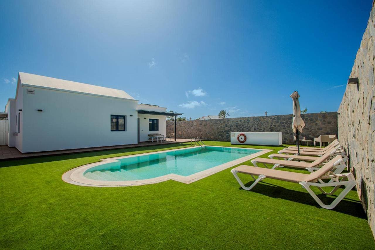 Foto 4 von 32: Three-Bedroom Villa