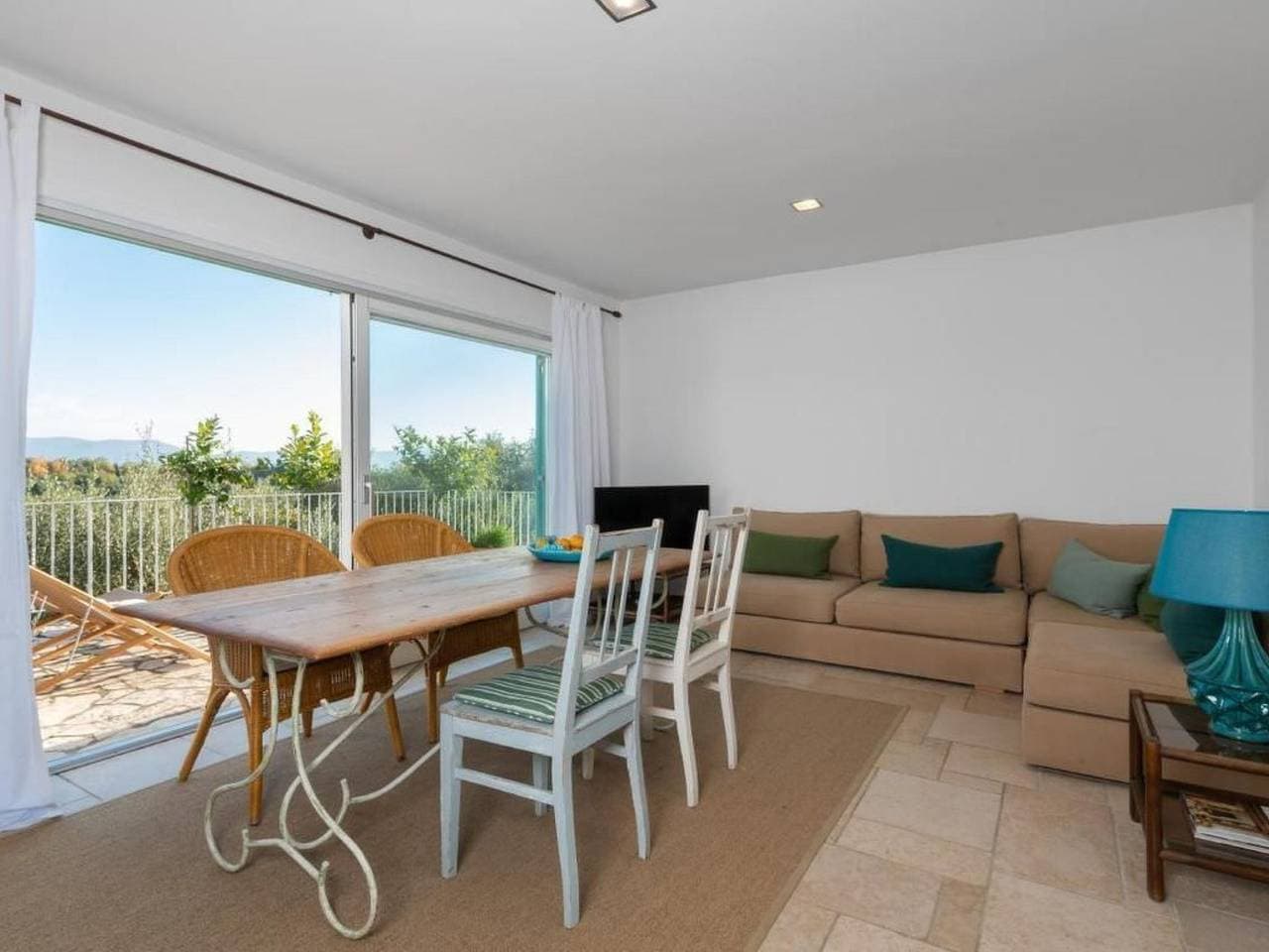 Foto 8 von 39: Traumhaftes Apartment mit großer Terrasse
