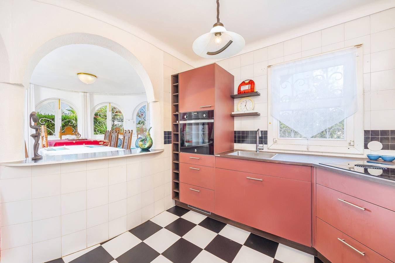 Foto 10 von 28: Villa 'Malik Mit Meerblick Und Pool' mit Meerblick, privater Terrasse und WLAN
