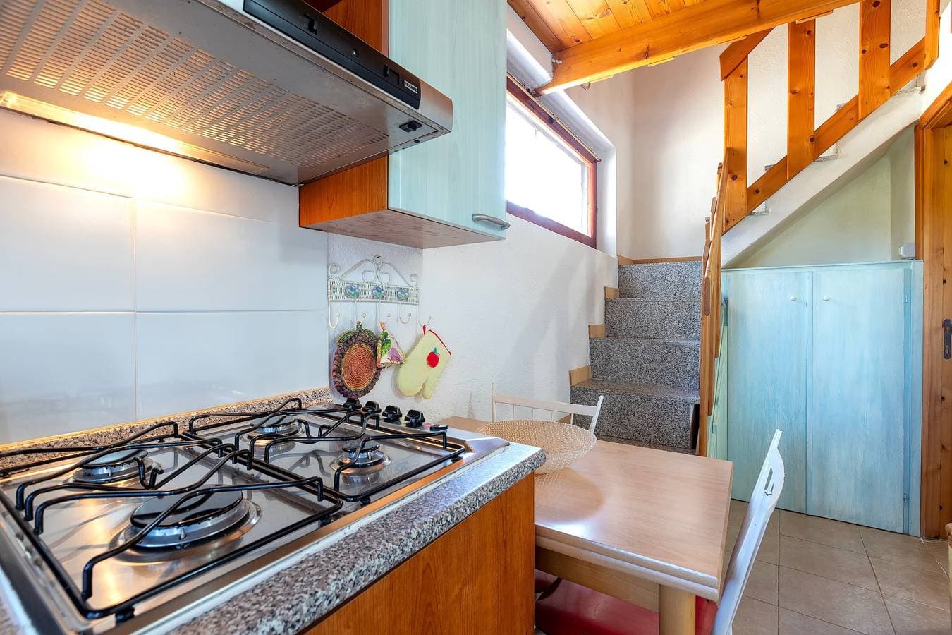 Foto 9 von 28: Ferienwohnung 'Monolocale' mit Meerblick, privatem Garten und Klimaanlage