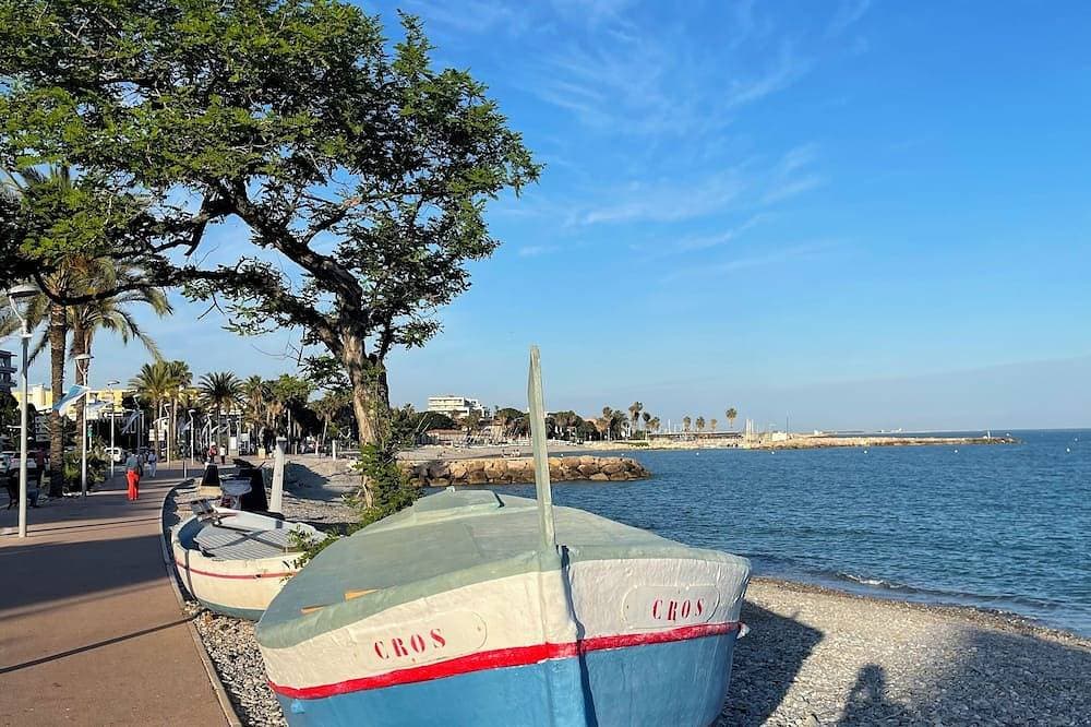Cros de Cagnes, apartment with the Best Location 1