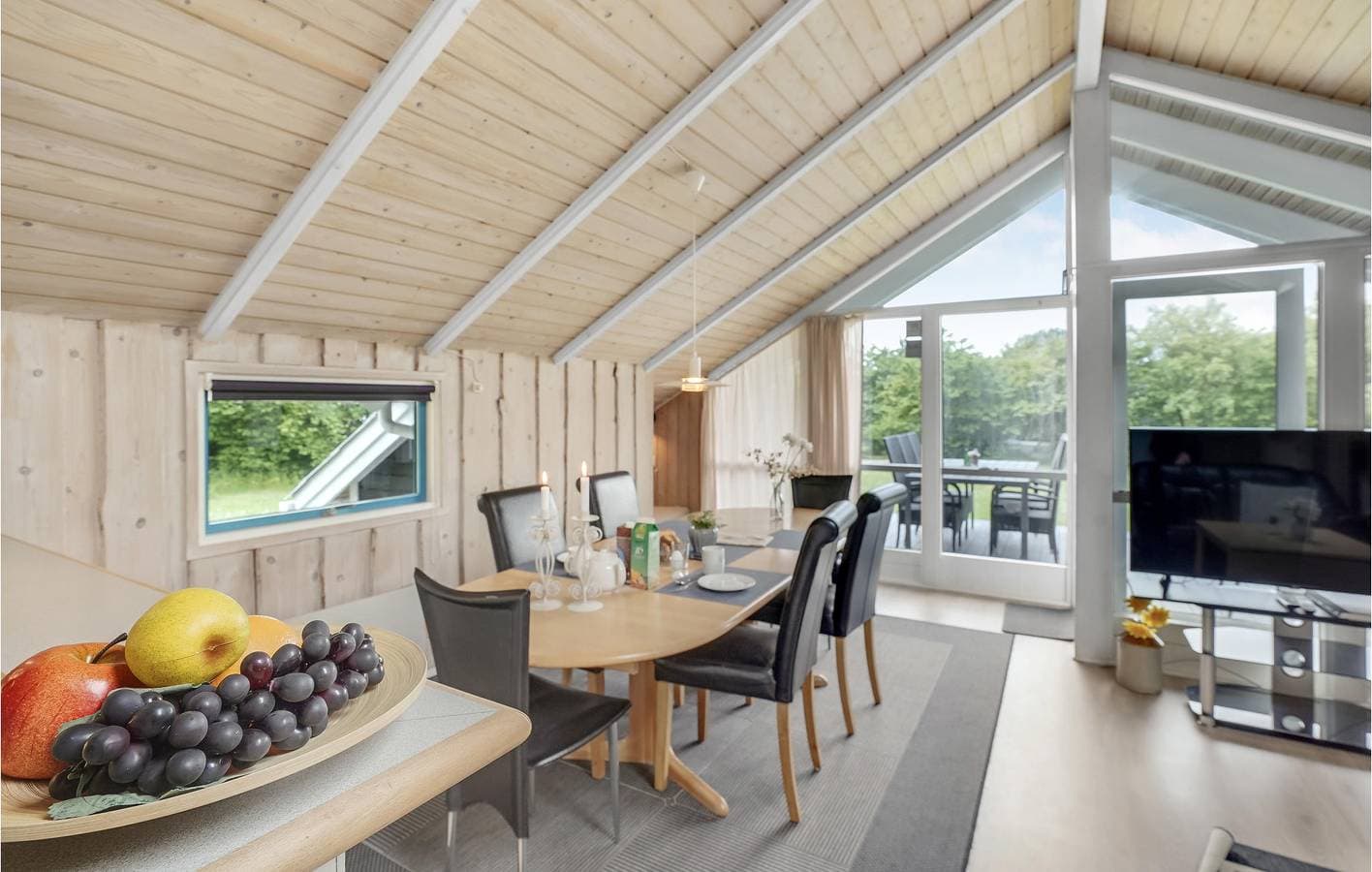 Foto 9 von 28: Ferienhaus für 7 Personen mit Garten