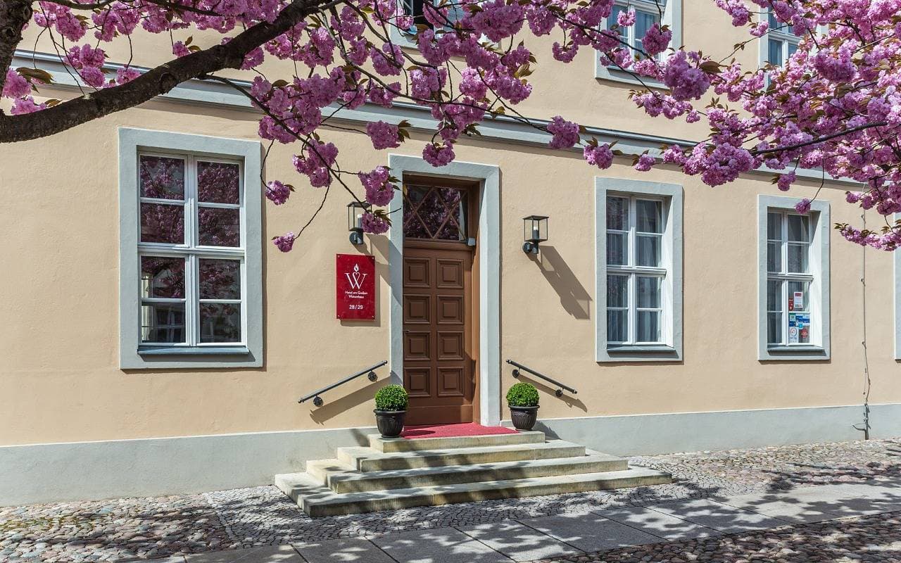 Hotel am Großen Waisenhaus 1