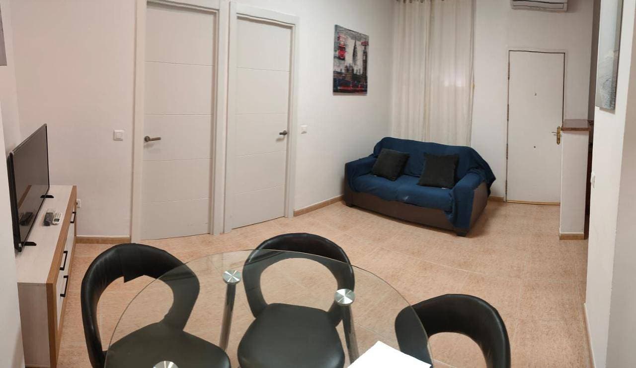 Foto 5 von 15: Two-Bedroom Apartment