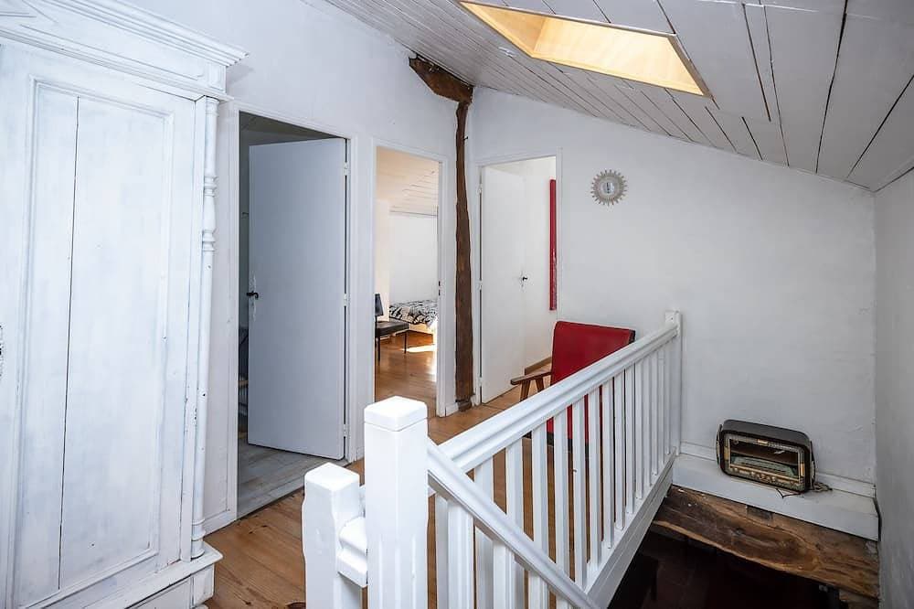Foto 13 von 28: 3 étoiles  Pottok-Gîte-Traditionell-Ensuite-Bergblick