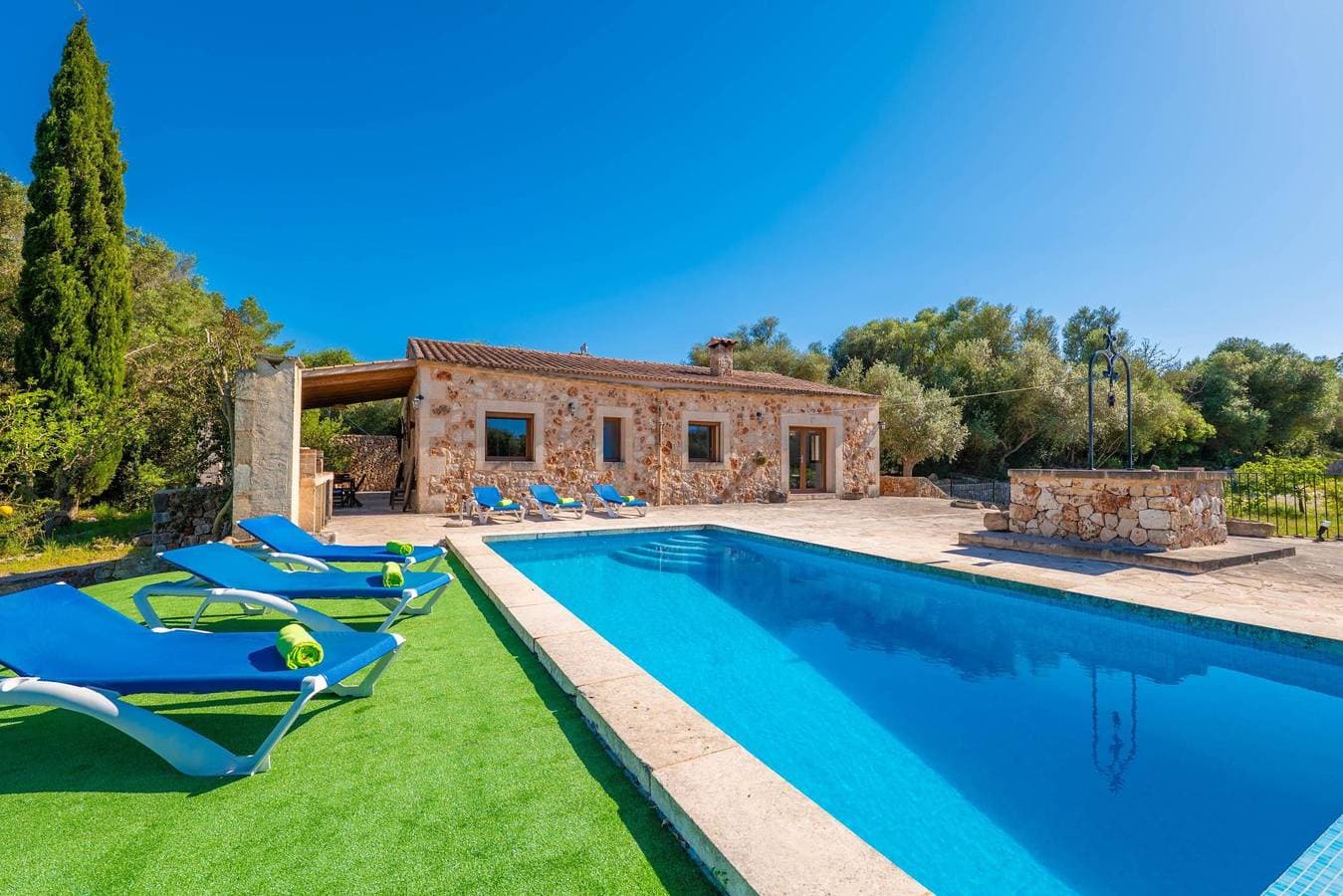 Foto 2 von 32: Son Barrigo - Spektakuläre Finca mit privatem Pool - Wifi gratis