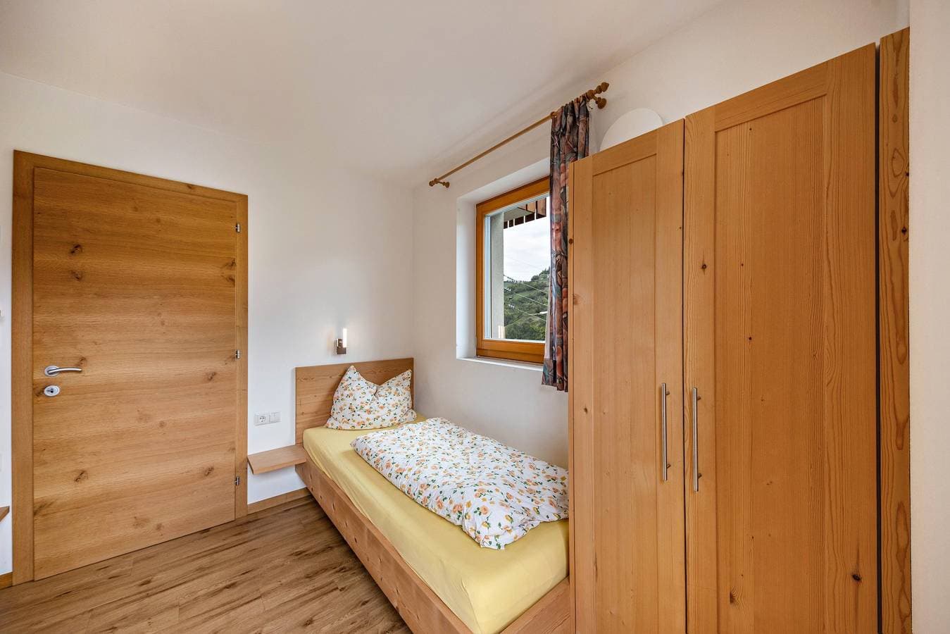 Foto 9 von 22: Ferienwohnung "Tschafon Oberparnaihof" mit Bergblick, Terrasse & WLAN