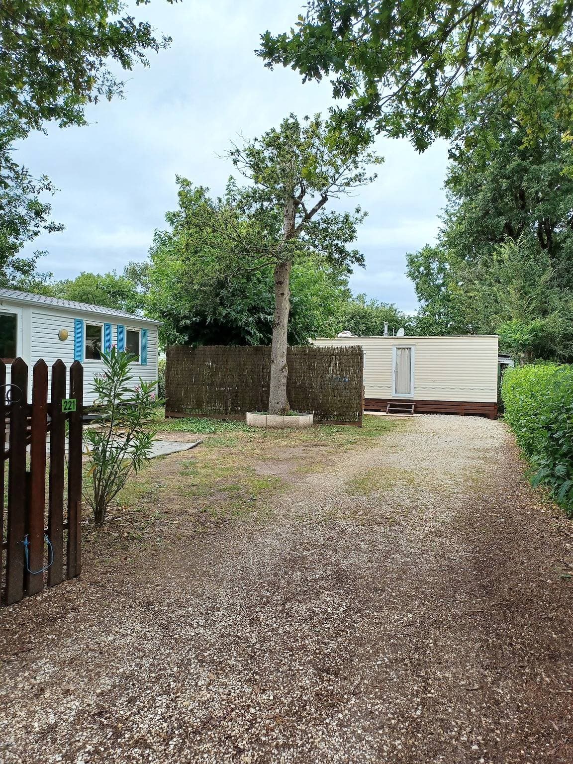 Charmanter Bungalow in Saint-Pierre-d'Oléron mit Garten 1