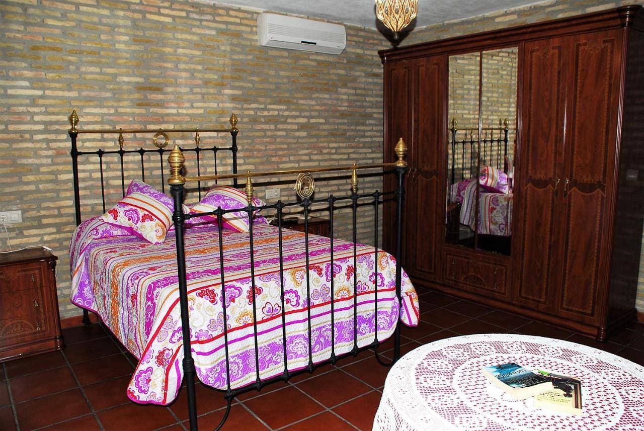 Foto 7 von 15: Queen Room with Two Queen Beds - Disability Access