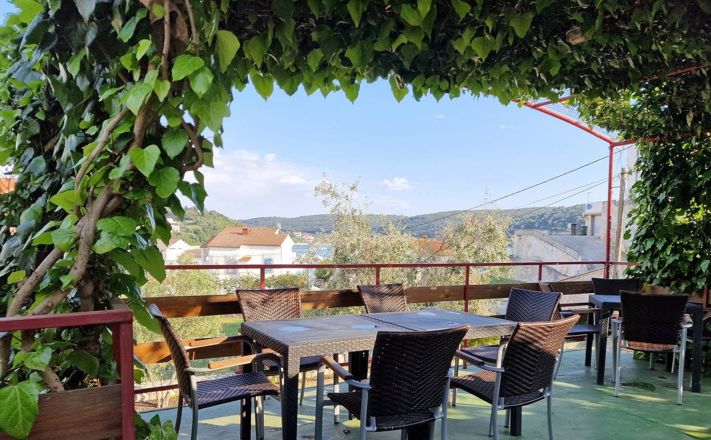 Foto 7 von 17: Studio Appartement mit Terrasse und Meerblick Kampor, Rab As-5037-f