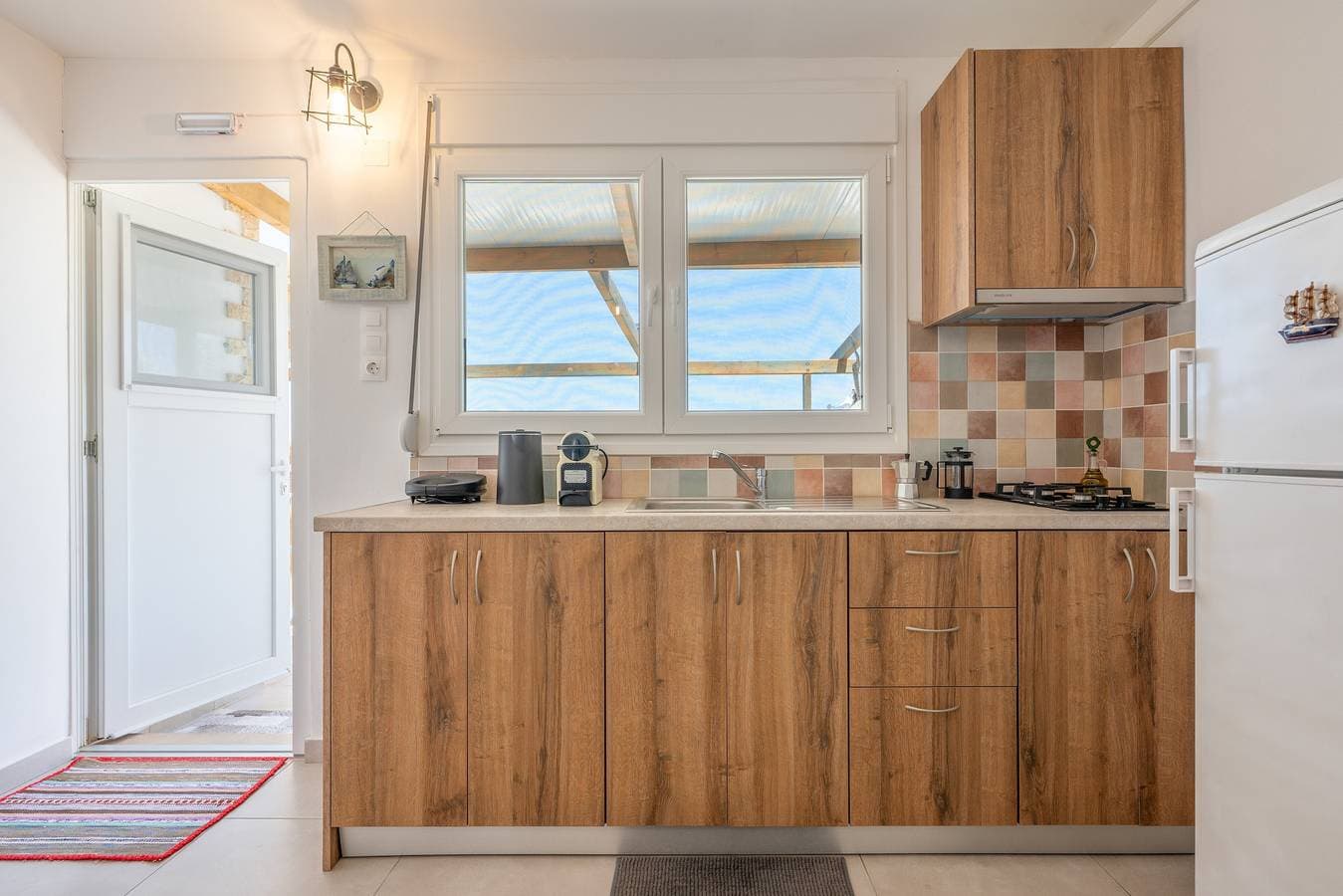 Foto 4 von 21: Ökologisches Ferienhaus 'Lydia Guest House - Sea' mit Meerblick, privater Terrasse und WLAN