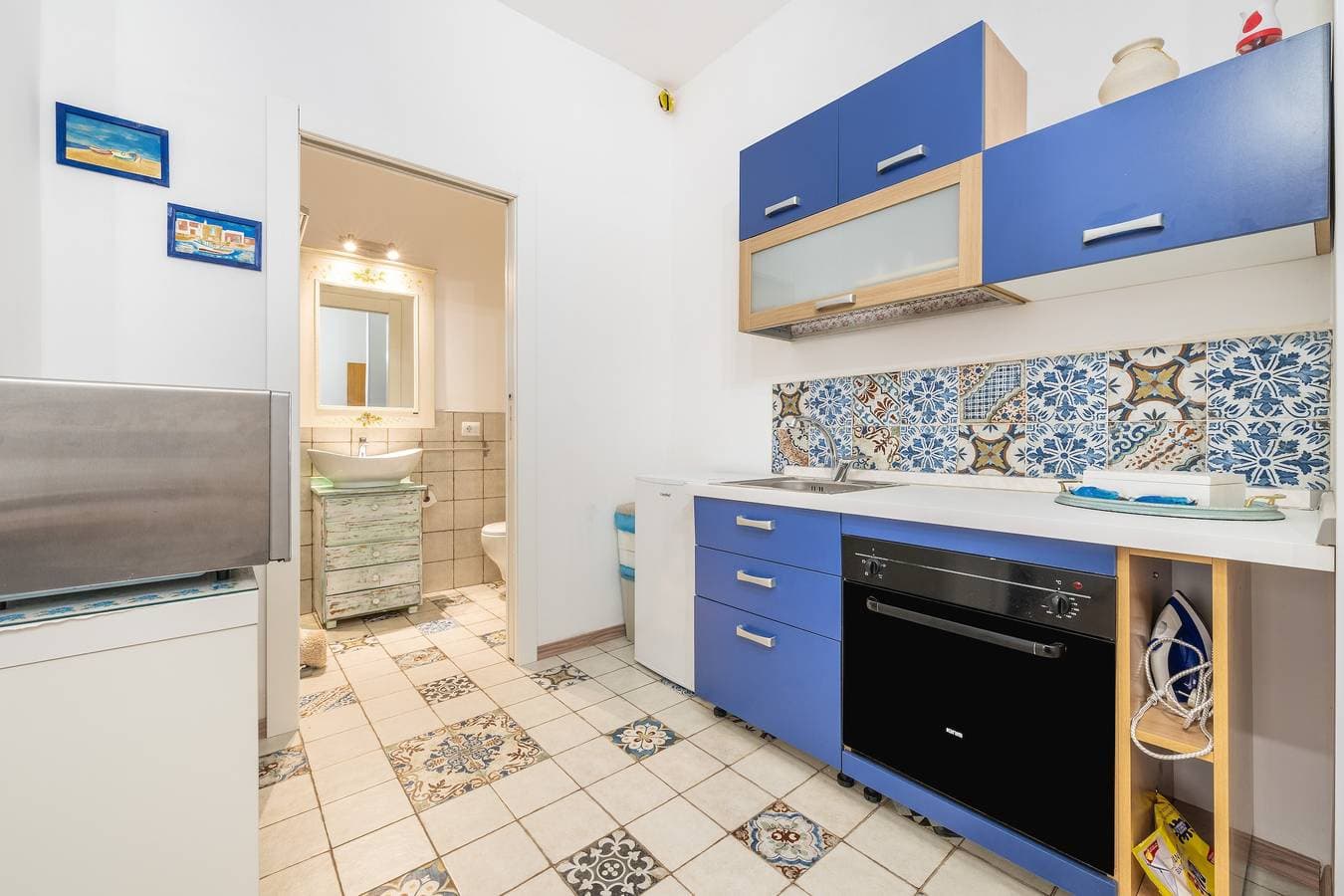 Foto 11 von 22: Einzimmerapartment 'Alla Marina Monolocale Deluxe' mit Balkon, WLAN und Klimaanlage
