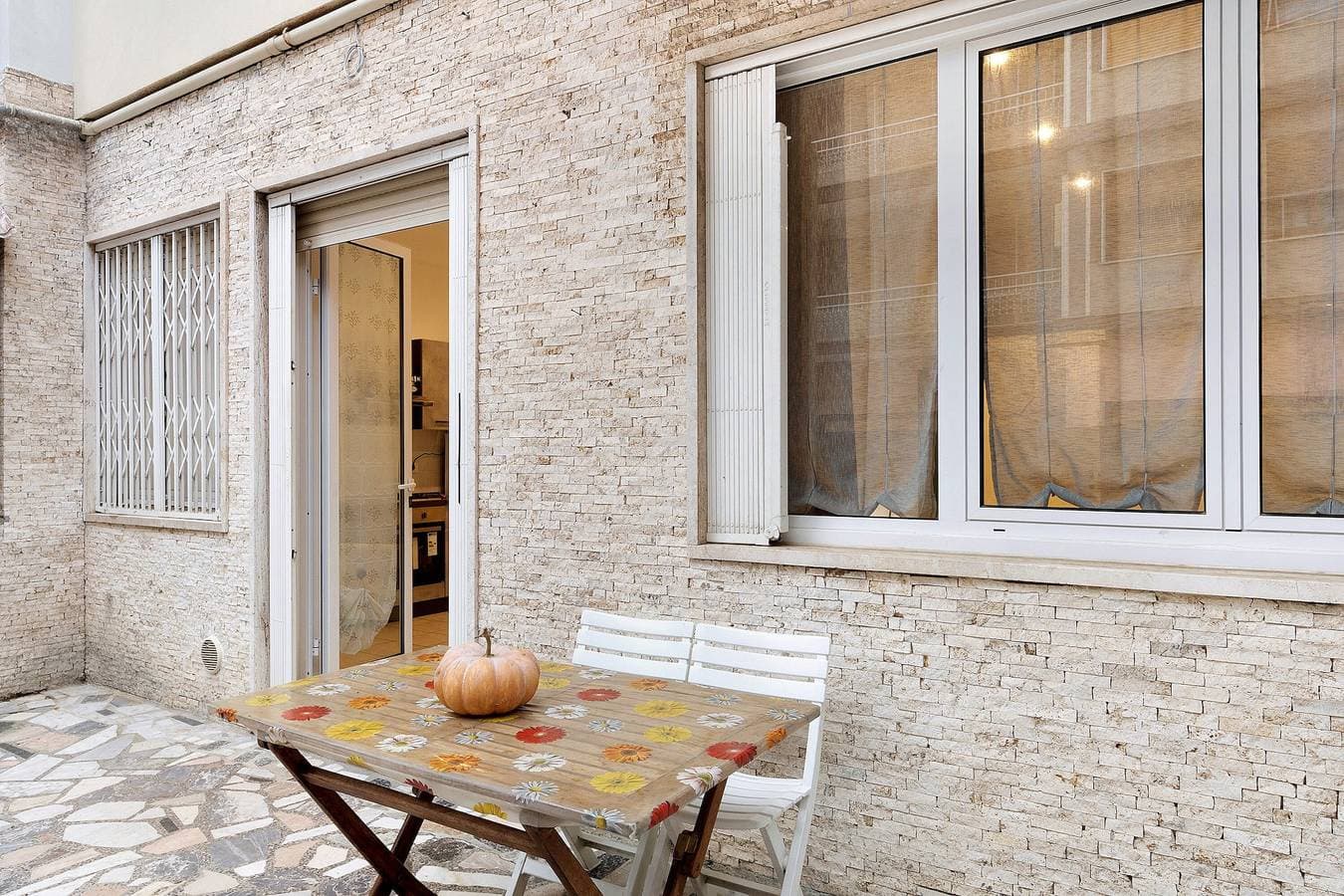 Foto 7 von 22: Ferienwohnung "La Ballerina di Alassio" mit Terrasse & WLAN