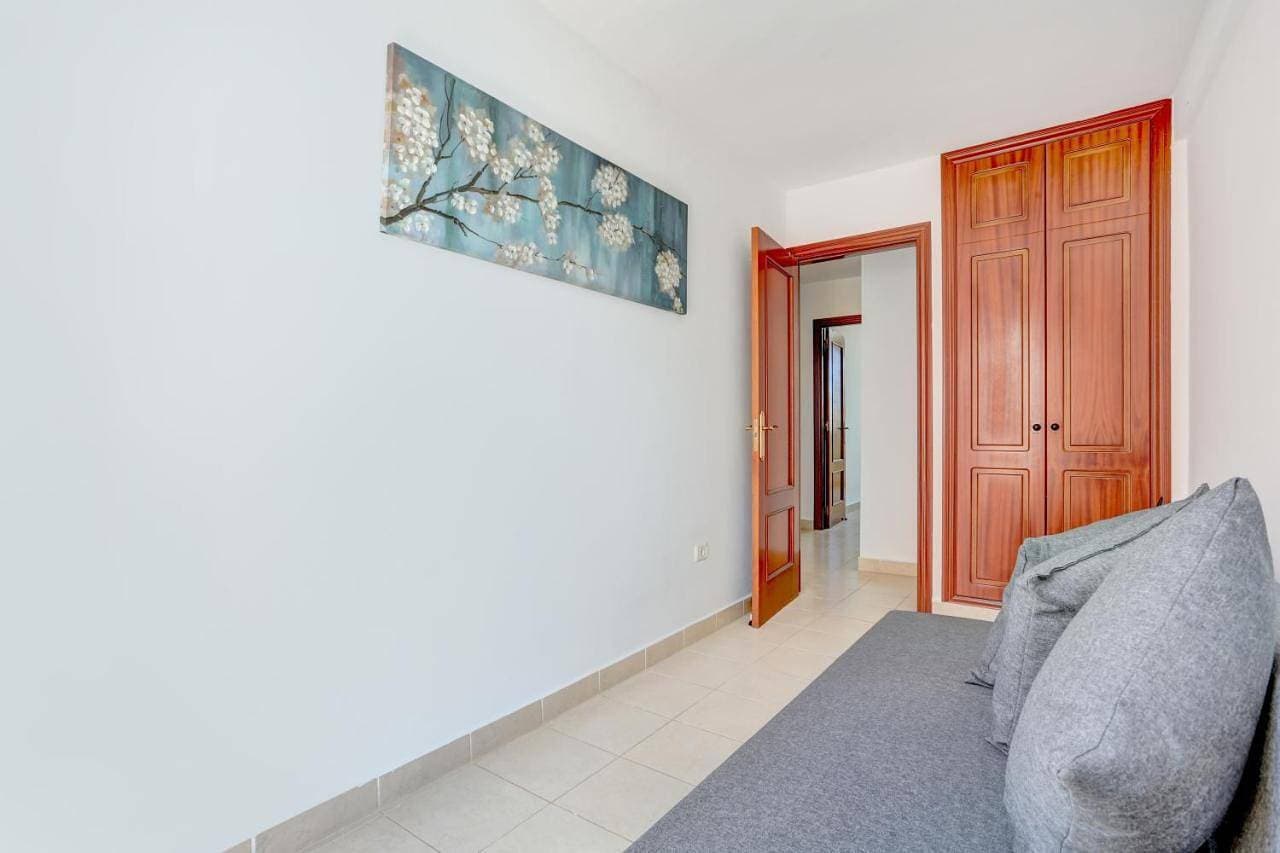 Foto 6 von 36: Three-Bedroom House