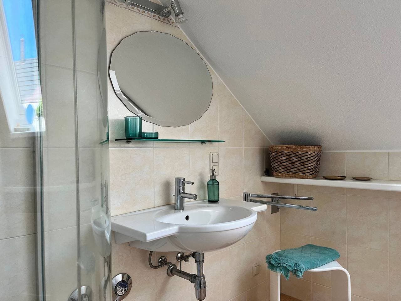 Foto 6 von 8: Ferienwohnung "Wohndiele 2" - im Dachgeschoss ca.50 m² Wohnfläche für 2 Personen