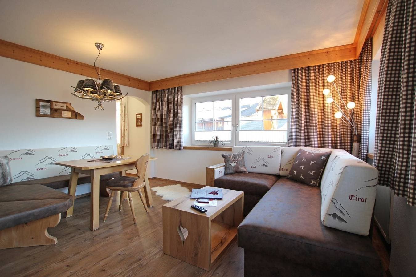 4 Sterne Appartementhotel Zugspitzhof - Appartement mit 2 Schlafzimmer 1