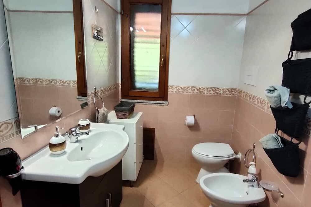 Foto 4 von 30: Villa am Meer mit Pool. Schone Residenz in Ogliastra.