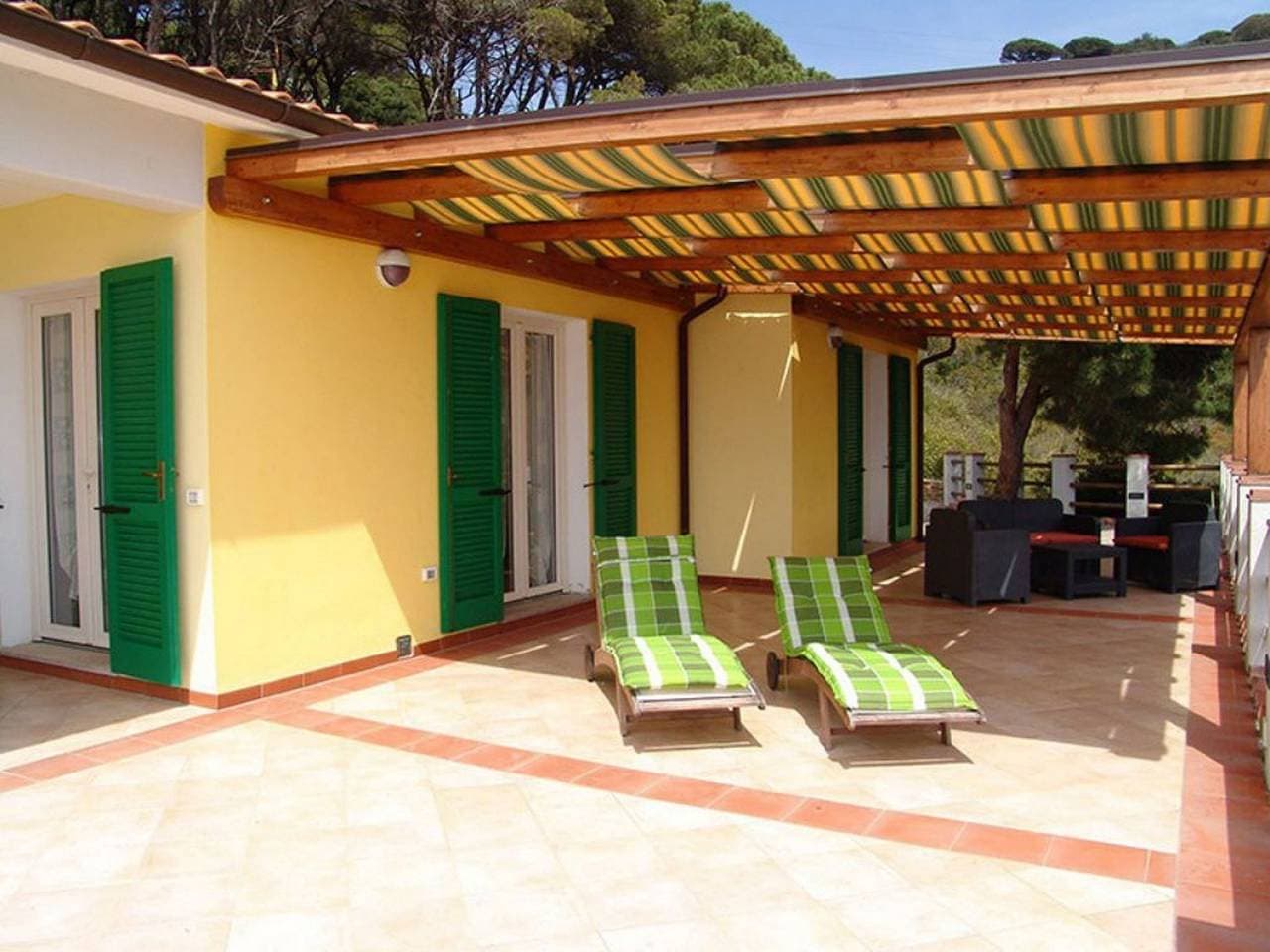 Foto 10 von 28: Villa für 6 Personen mit Garten