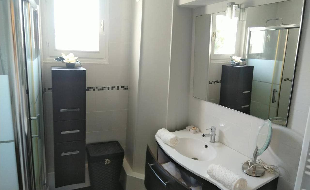 Foto 2 von 18: Two-Bedroom Apartment