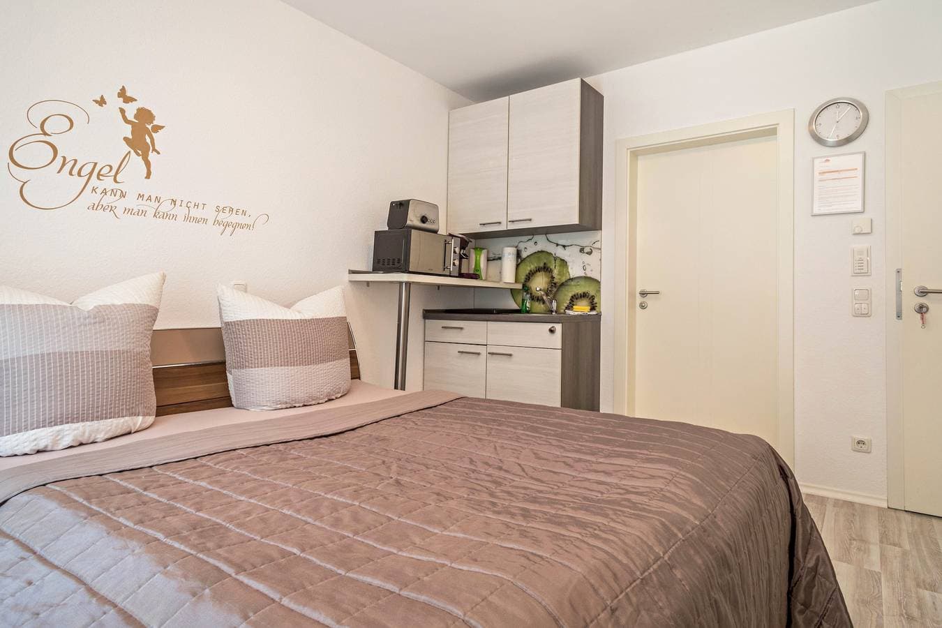 Foto 12 von 21: Ferienwohnung mit Kaffeeküche für zwei Personen in Ufernähe des Bodensees