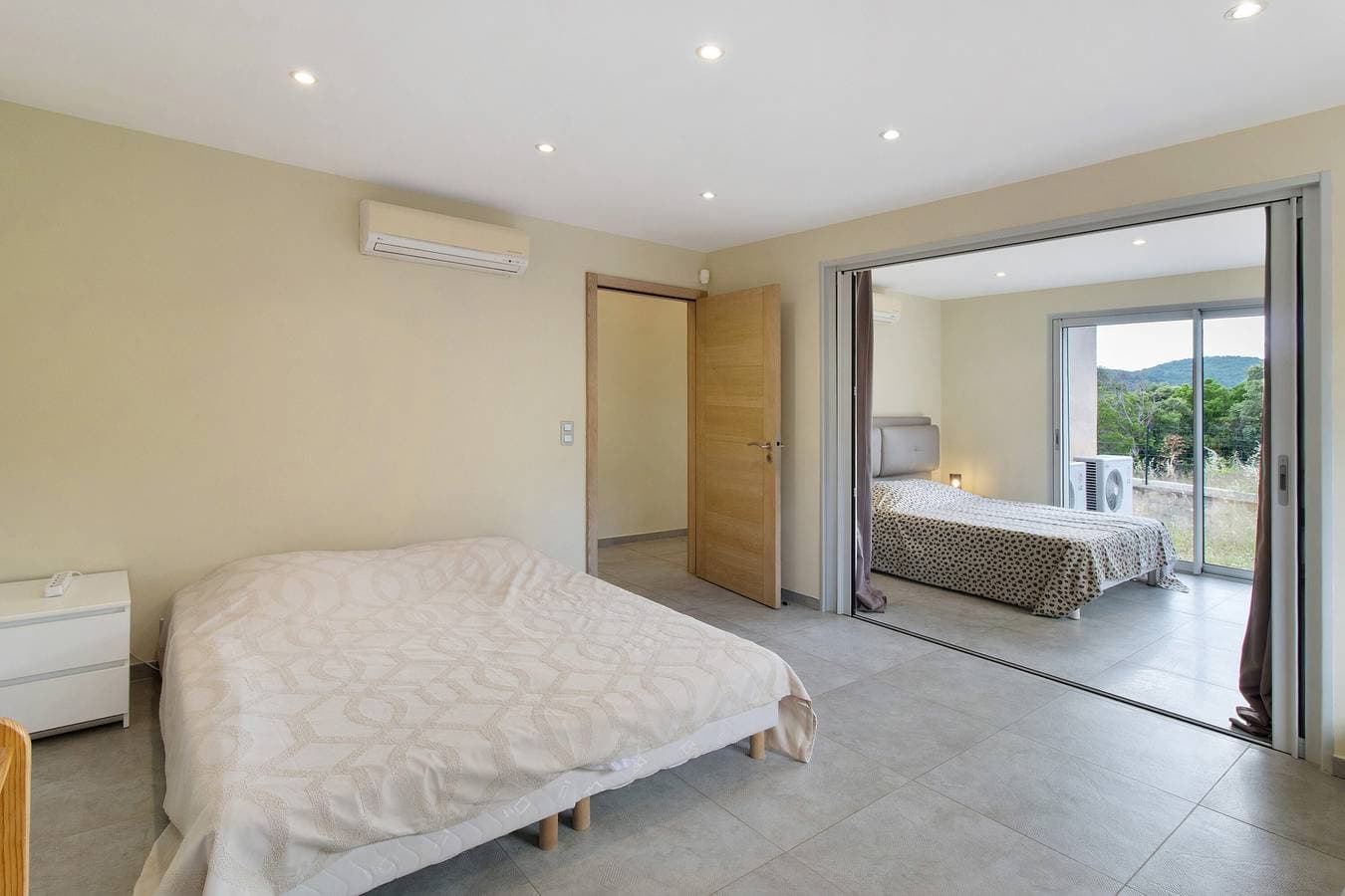 Foto 11 von 45: Villa „Gecko“ mit Pool, Meerblick und Klimaanlage