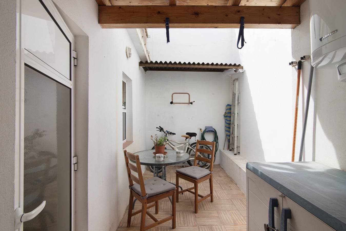 Foto 13 von 18: Ferienhaus 'Ana Townhouse' mit privater Terrasse, WLAN und Klimaanlage