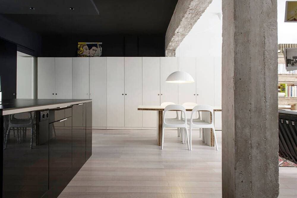 Foto 9 von 13: Design apartment for telecommuting and/or vacations.