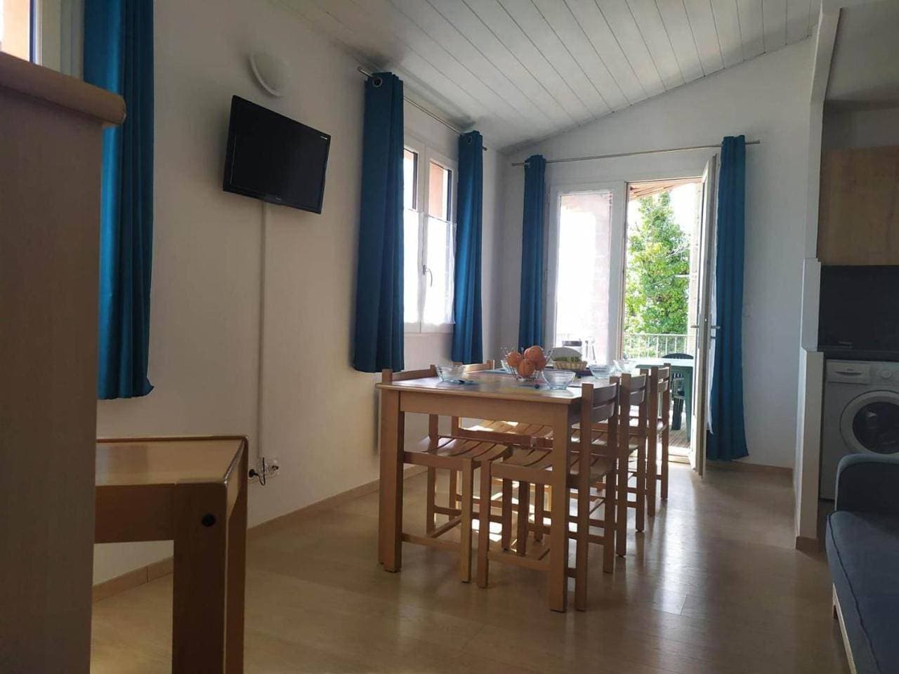 Foto 8 von 26: 2-Bedroom Town Home