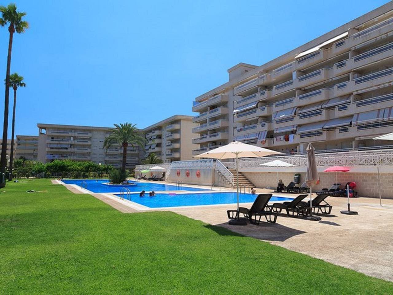 La Pineda 3 km von Salou: Gemütliches Appartementhaus Aguamarina 1