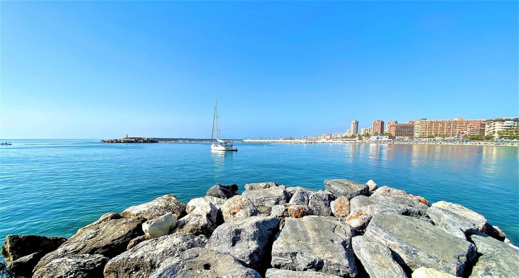 Foto 9 von 19: La Casita Fuengirola - Charming 3 bed ground floor