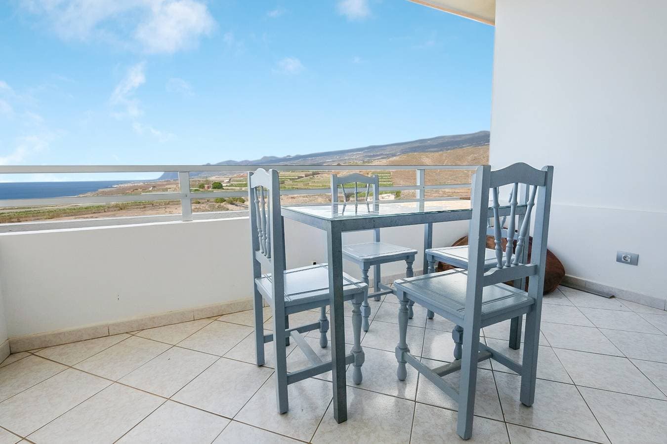 Foto 3 von 24: Charmante Ferienwohnung "Mar Azul Del Sur" mit Meerblick, WLAN, Terrasse & Gemeinschaftspool