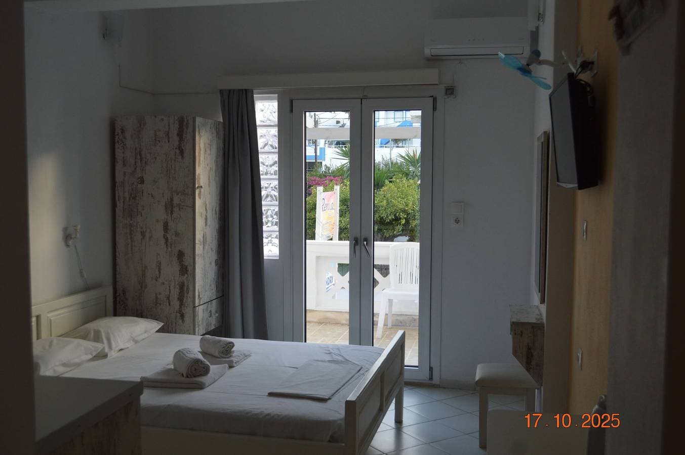 Foto 8 von 31: Kleines Studio mit Balkon, Pool und Strand in 100 m Entfernung
