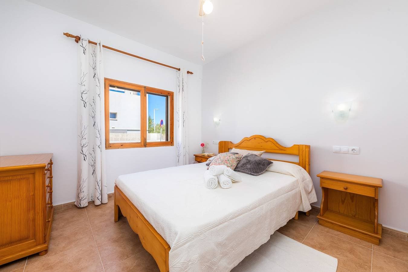 Foto 11 von 28: Villa "Casa Voramar Son Serra Beach" mit Garten und WLAN *Neu 2027 – Klimaanlage*