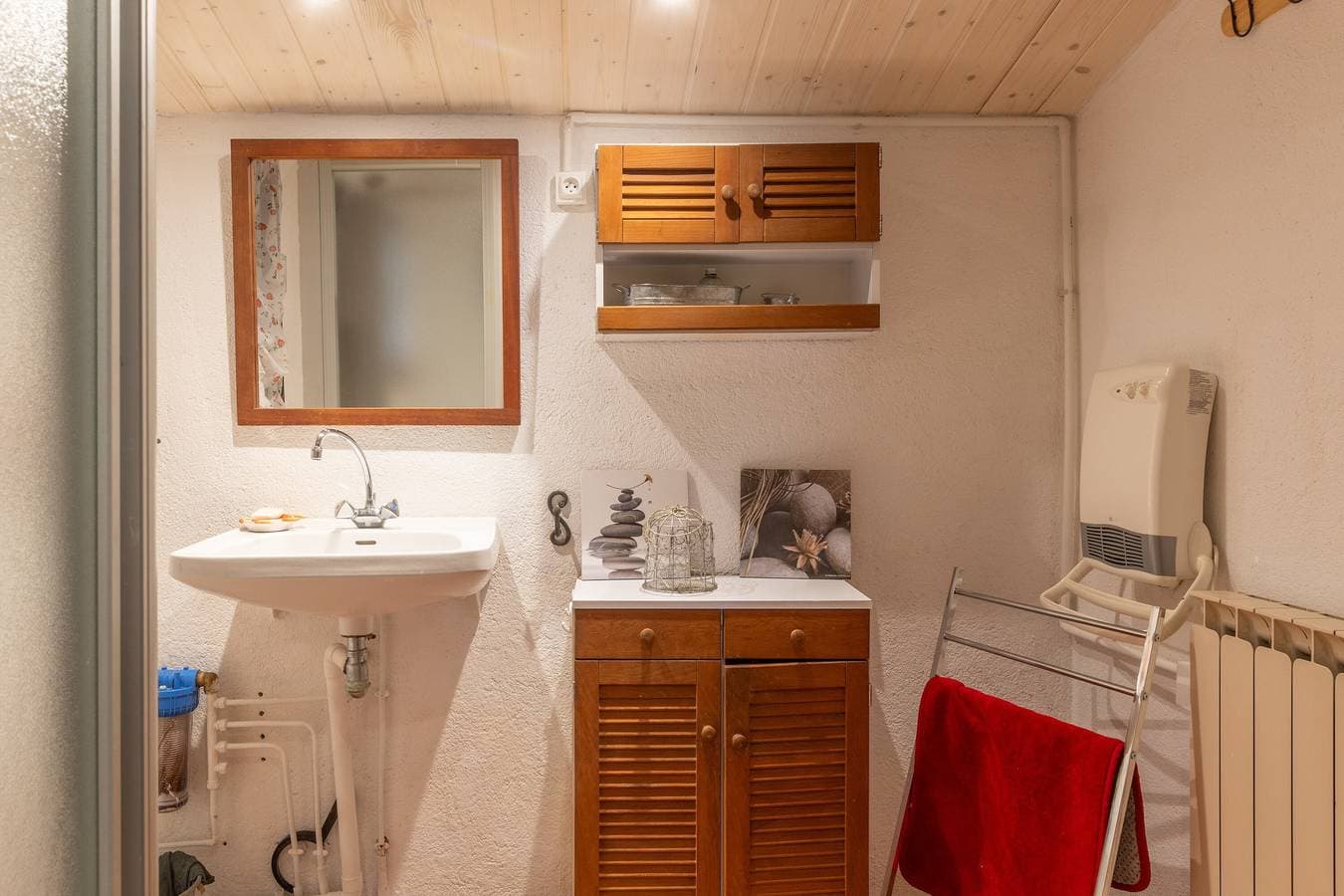 Foto 5 von 19: Ferienhaus 'Cœur Ardèche' mit Bergblick und privatem Garten