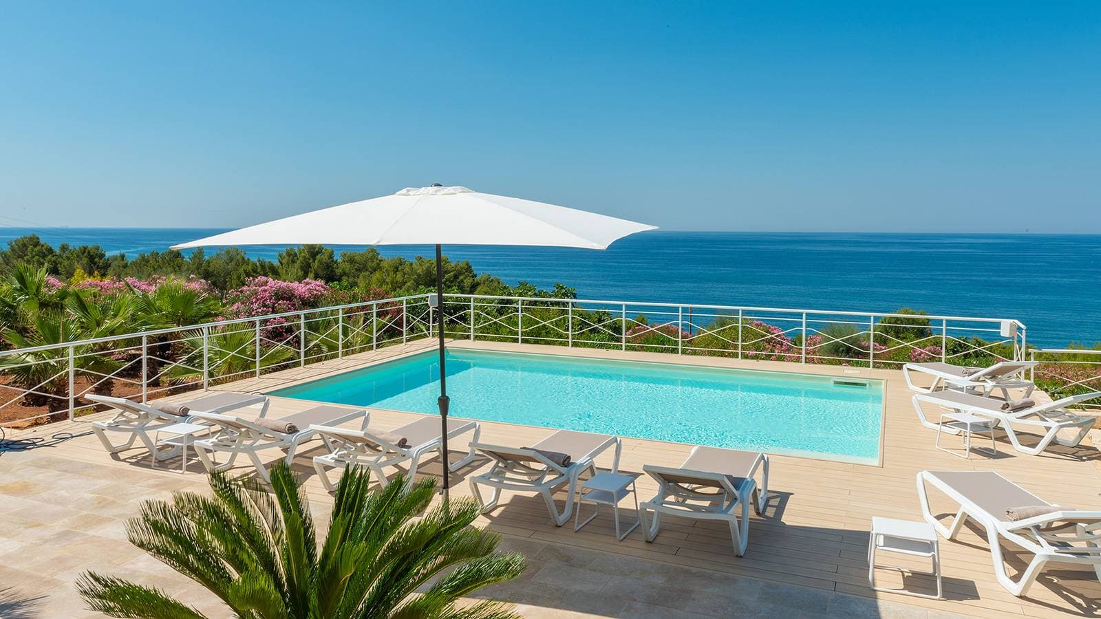 Foto 9 von 46: Ferienhaus für 10 Personen mit Garten