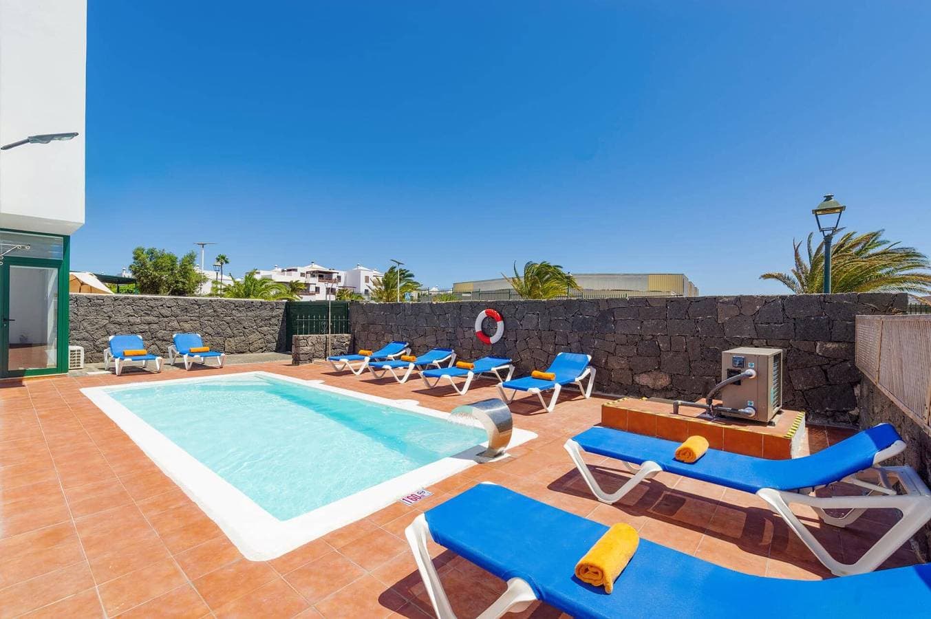 Foto 9 von 24: Villa für 8 Personen mit Garten