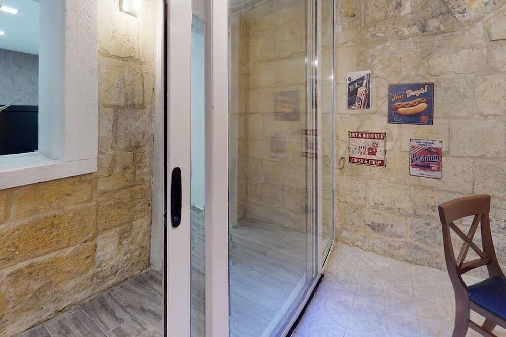 Foto 11 von 12: Central Valletta - 1 Bedroom maisonnette