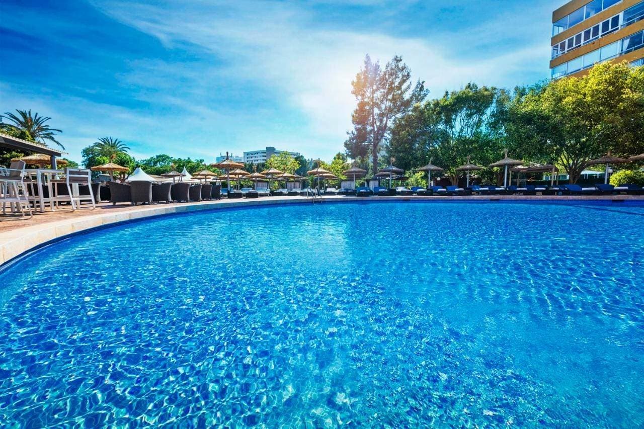 Foto 5 von 53: Hotel für 10 Personen mit Garten
