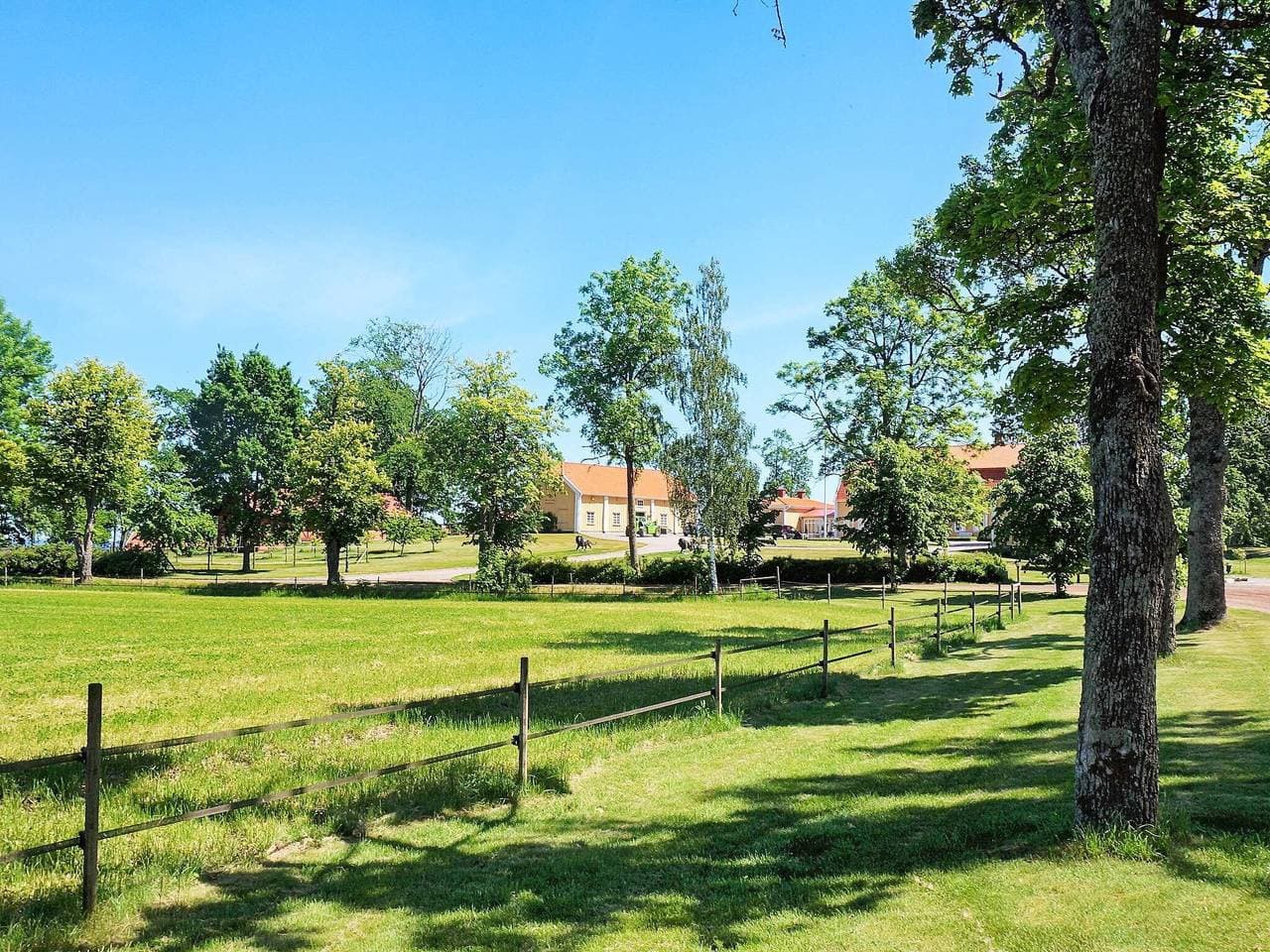 Foto 2 von 27: 6 Personen Ferienhaus in Hova