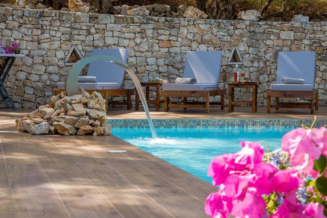 Foto 5 von 31: Villa with Private Pool