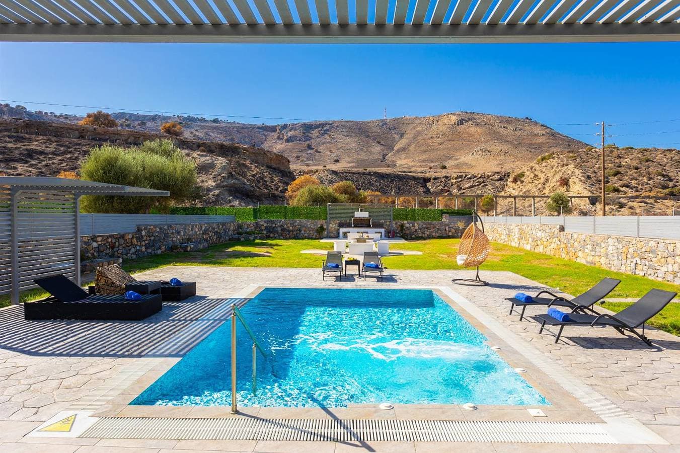 Foto 4 von 30: Villa für 7 Personen mit Balkon