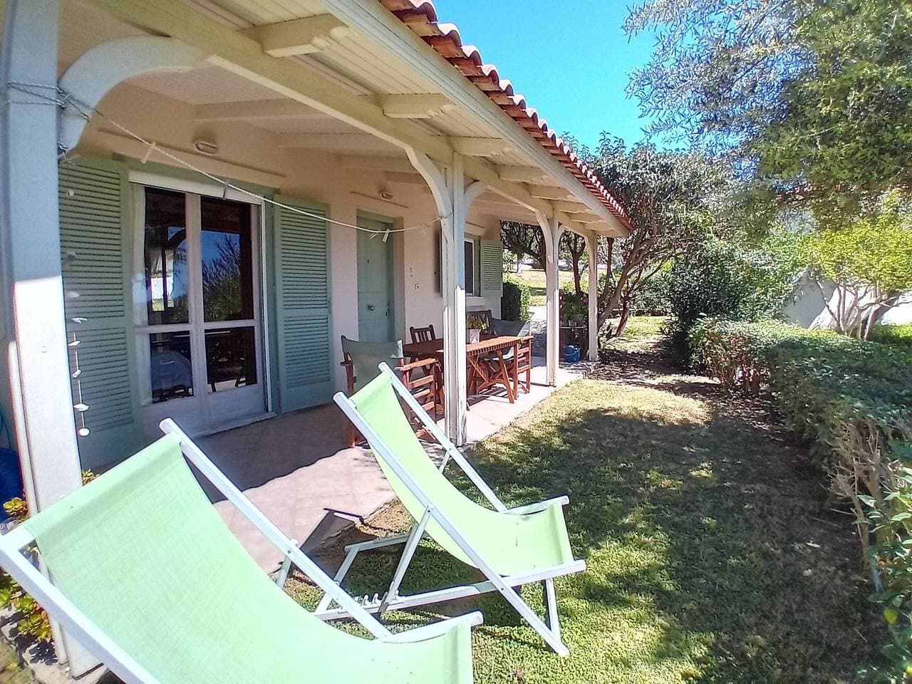 Foto 3 von 29: Ferienhaus 'No 4 Holiday Home' mit Meerblick, WLAN und Klimaanlage
