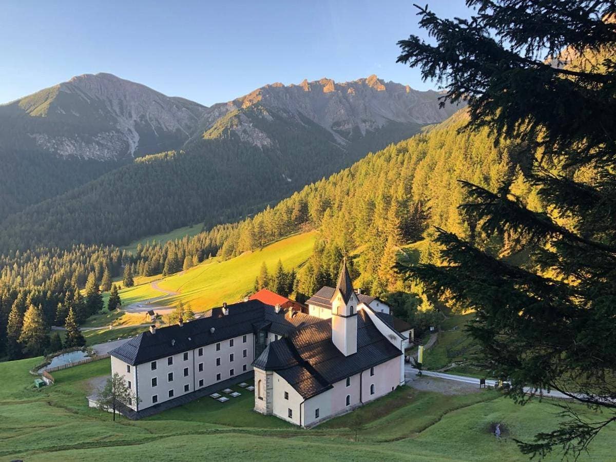Waldrast Natur Resort 1