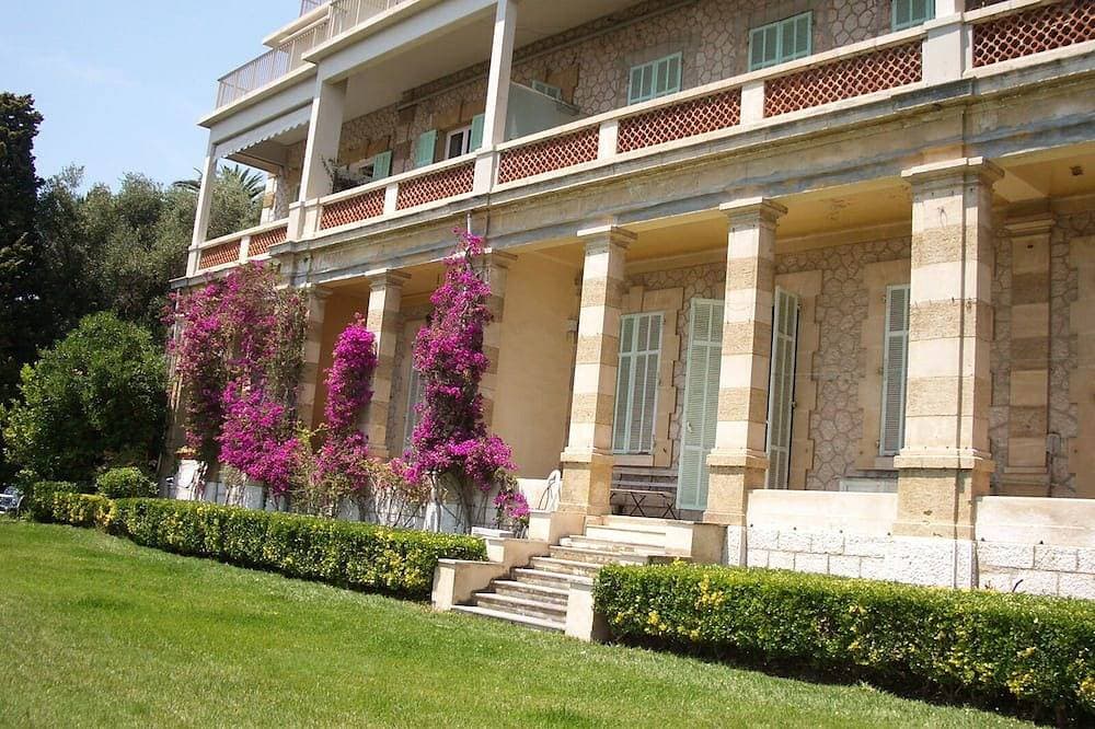Foto 9 von 15: Breathtaking sea view, studio with balcony and parking in magnificent estate