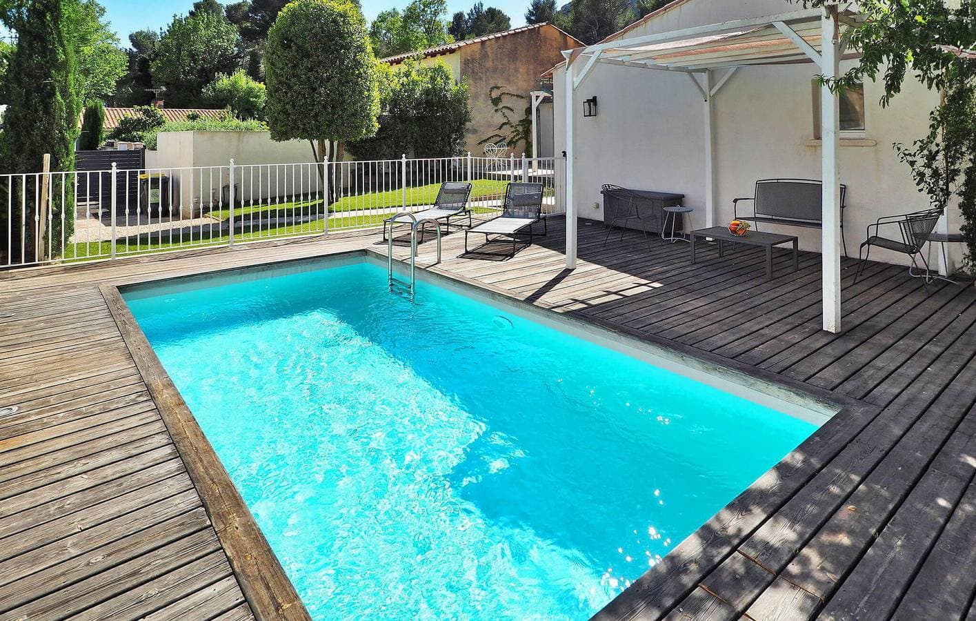 Luxuriöses Apartment mit Pool und Parkplatz, 700m zum Restaurant 1