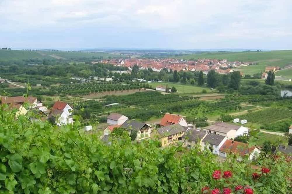 Foto 9 von 11: Gemütliche 45qm Ferienwohnung mit Balkon, kostenfreies Parken und WLAN