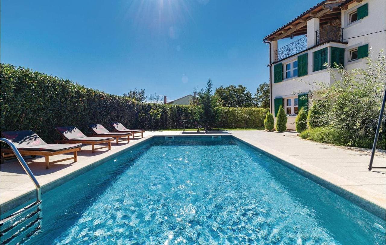 Holiday Home Bokordici 40 With Outdoor Swimmingpool 1