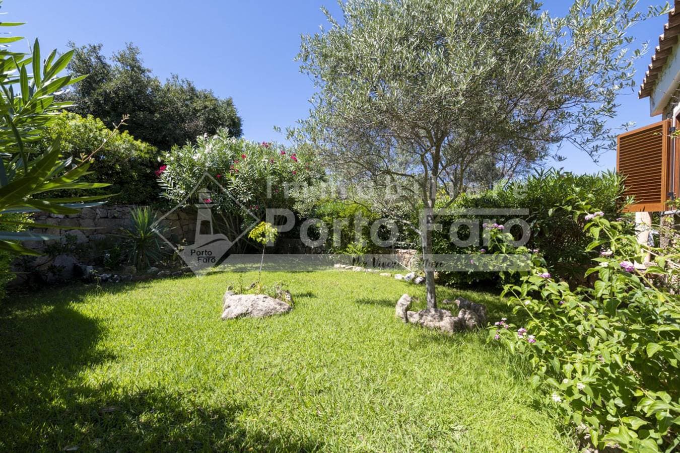 Foto 5 von 23: Ferienwohnung für 4 Personen mit Garten